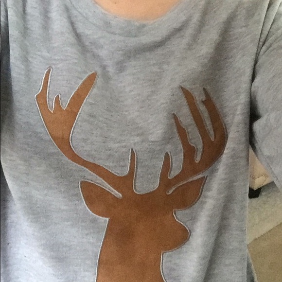 LAST 1!! Suede deer sweatshirt - Picture 6 of 6